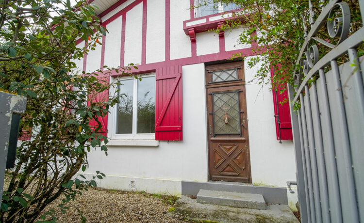 Maison Parentis En Born 8 pièce(s) 164 m² + 73 m² 3