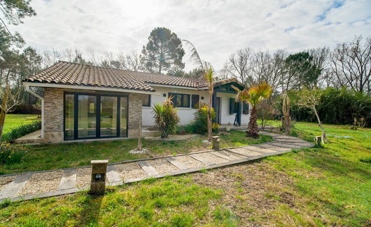 Maison Parentis En Born 4 pièce(s) 103 m2 1